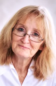 Sandra Davila 1957-2026